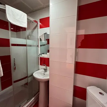 Red White Istanbulská provincie