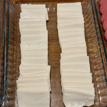 Red White Ξενοδοχείο